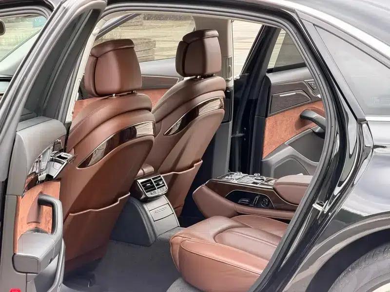 2017 Audi A8 A8L 45 TFSI quattro Luxury — миниатюра 11
