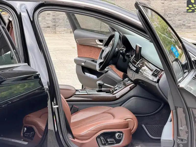 2017 Audi A8 A8L 45 TFSI quattro Luxury — миниатюра 12