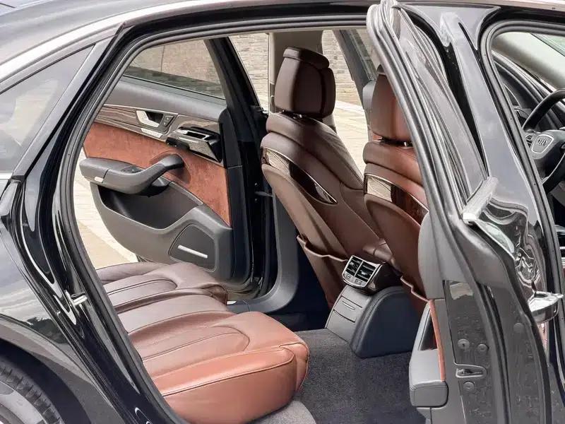 2017 Audi A8 A8L 45 TFSI quattro Luxury — миниатюра 7
