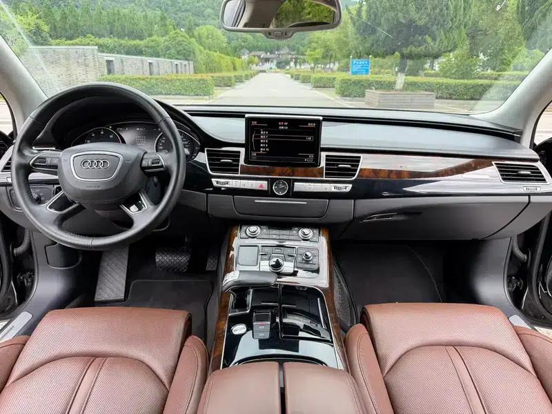 2017 Audi A8 A8L 45 TFSI quattro Luxury — миниатюра 8