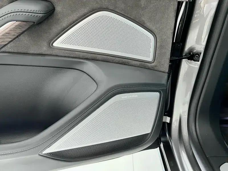 2021 Audi A8 A8L 55 TFSI quattro Premium — миниатюра 16