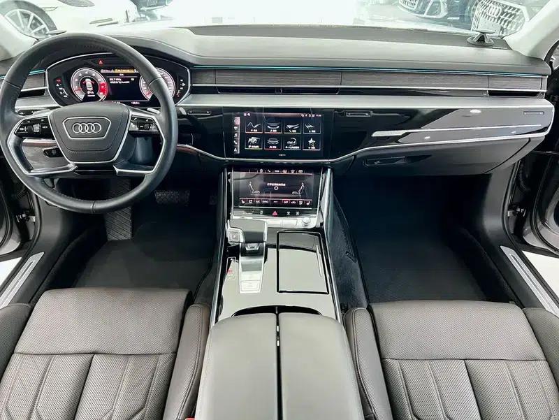 2021 Audi A8 A8L 55 TFSI quattro Premium — миниатюра 5