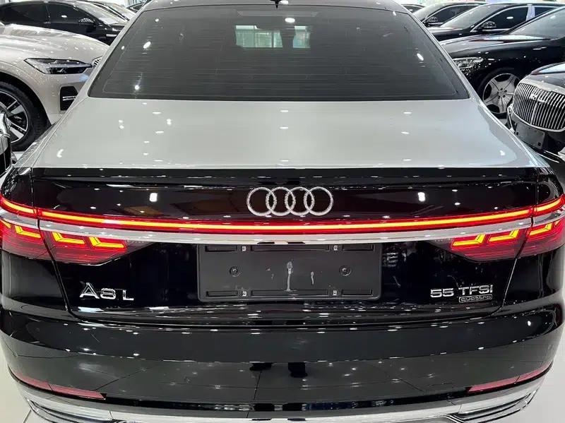 2021 Audi A8 A8L 55 TFSI quattro Premium — миниатюра 6