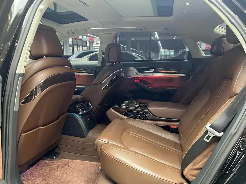 2017 Audi A8 A8L 45 TFSI quattro Luxury — миниатюра 23
