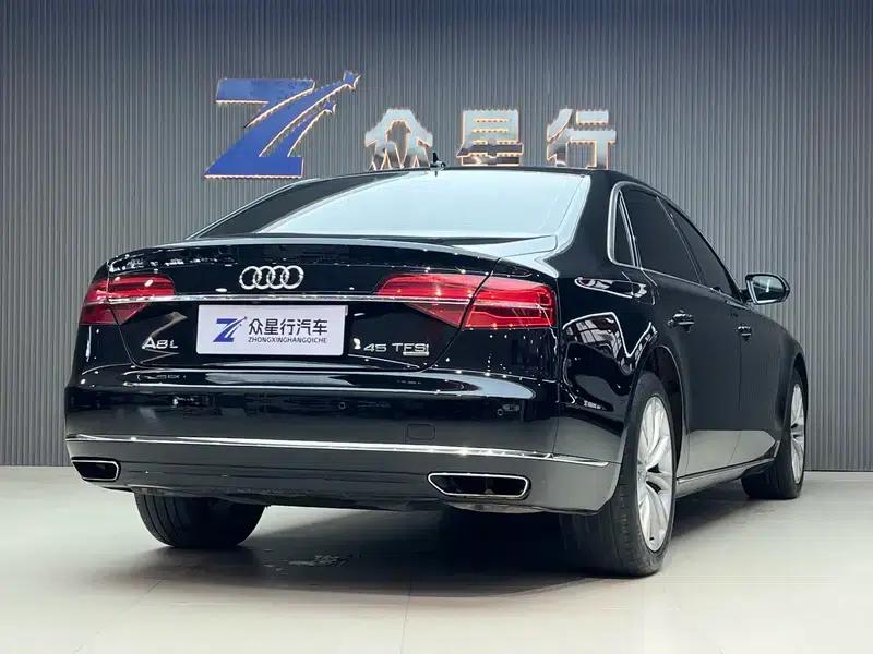 2017 Audi A8 A8L 45 TFSI quattro Luxury — миниатюра 4