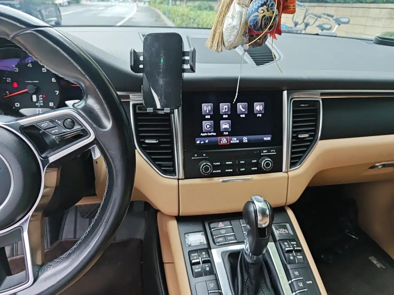 Porsche Macan 2017 Macan 2.0T — миниатюра 13