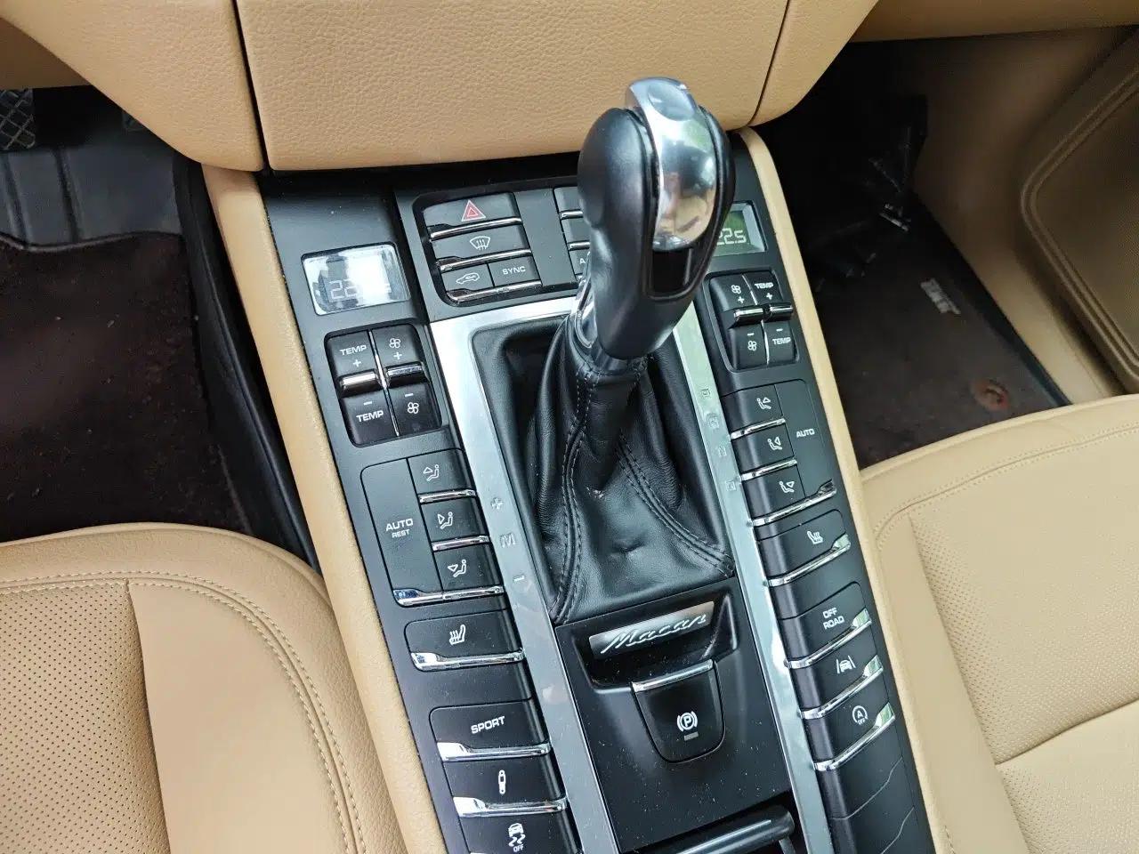 Porsche Macan 2017 Macan 2.0T — миниатюра 14