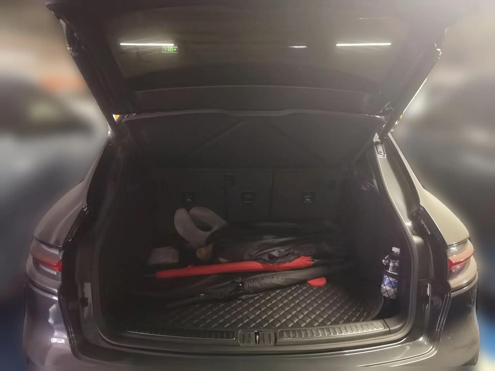 Porsche Macan 2022 Macan 2.0T — миниатюра 19
