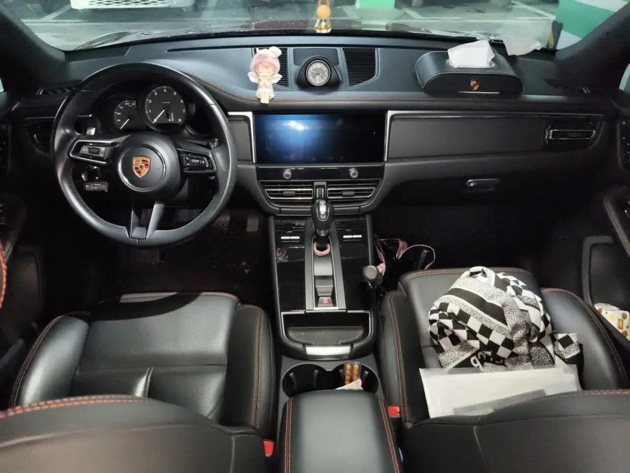 Porsche Macan 2022 Macan 2.0T — миниатюра 9