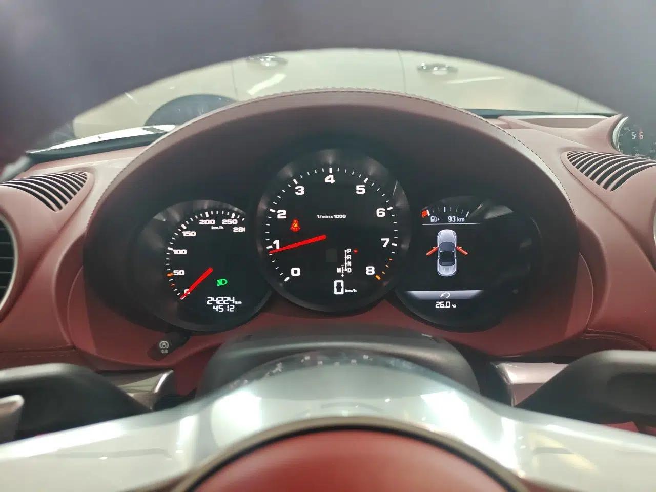 Porsche 718 2022 Boxster 2.0T — миниатюра 11