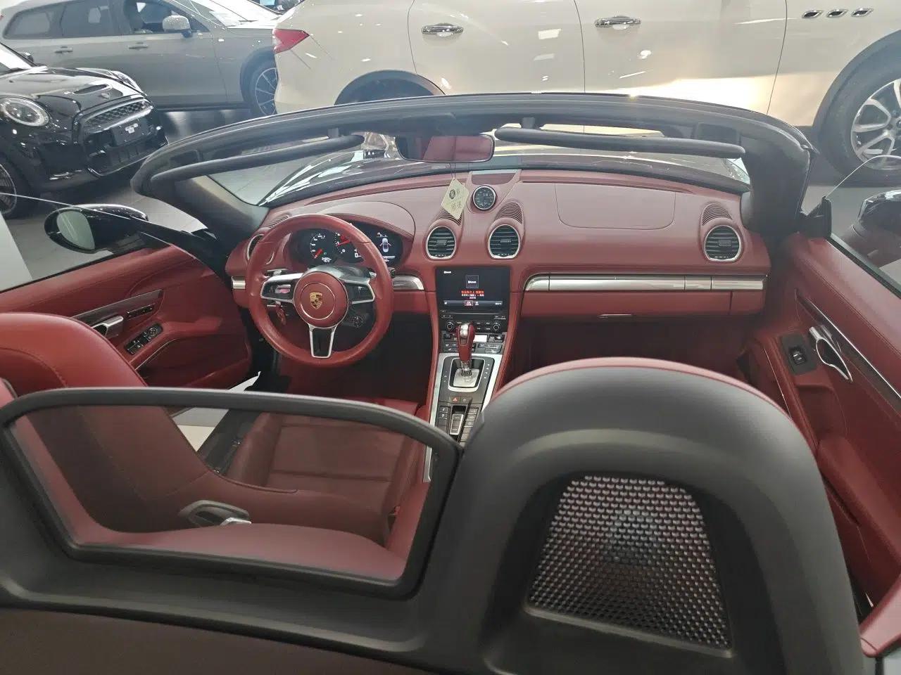 Porsche 718 2022 Boxster 2.0T — миниатюра 9