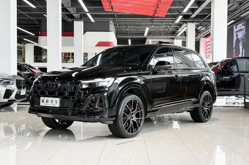 Audi Q7 2024 55 TFSI quattro S line Ice Sport Edition — миниатюра 1