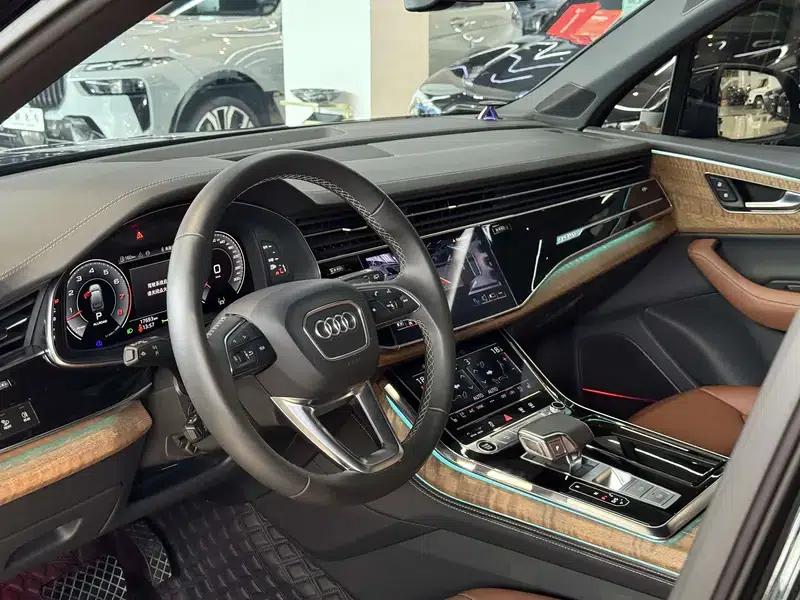 Audi Q7 2024 55 TFSI quattro S line Ice Sport Edition — миниатюра 19