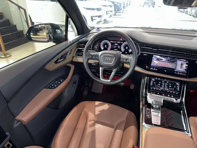 Audi Q7 2024 55 TFSI quattro S line Ice Sport Edition — миниатюра 20