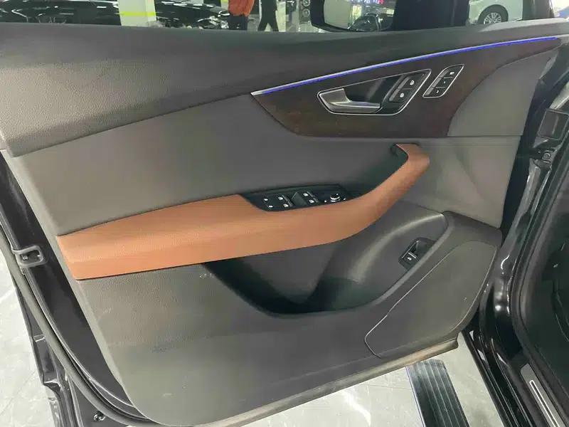 Audi Q7 2021 45 TFSI quattro S line Sport — миниатюра 13
