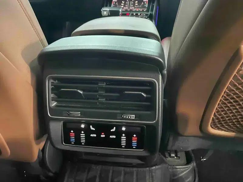 Audi Q7 2021 45 TFSI quattro S line Sport — миниатюра 9