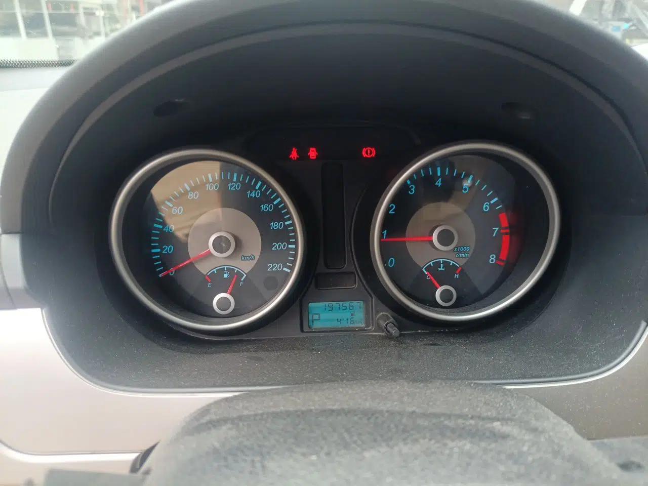 Buick Excelle 2013 1.5L Automatic Classic Model — миниатюра 11