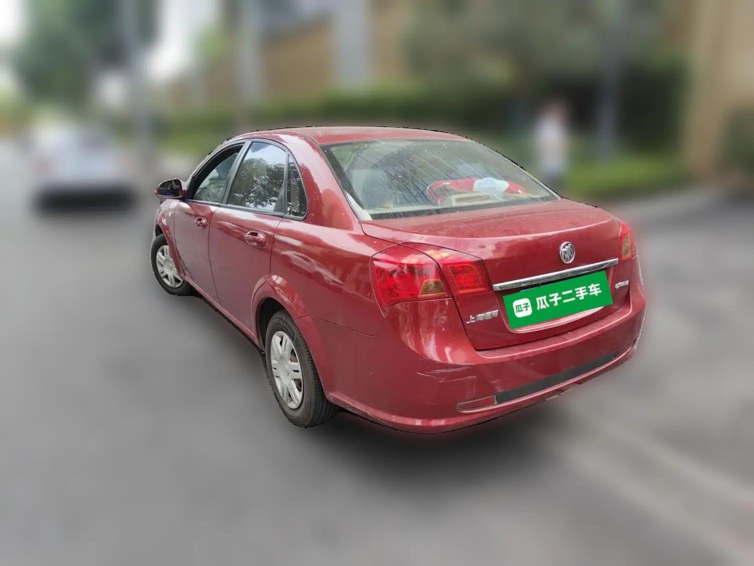 Buick Excelle 2013 1.5L Manual Classic Model — миниатюра 4