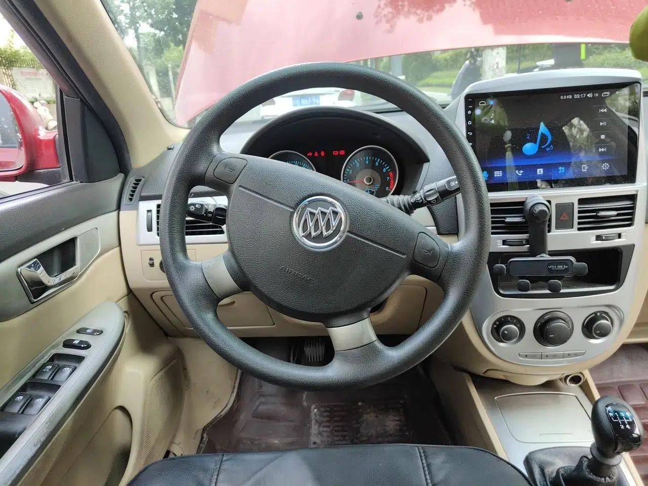 Buick Excelle 2013 1.5L Manual Classic Model — миниатюра 10