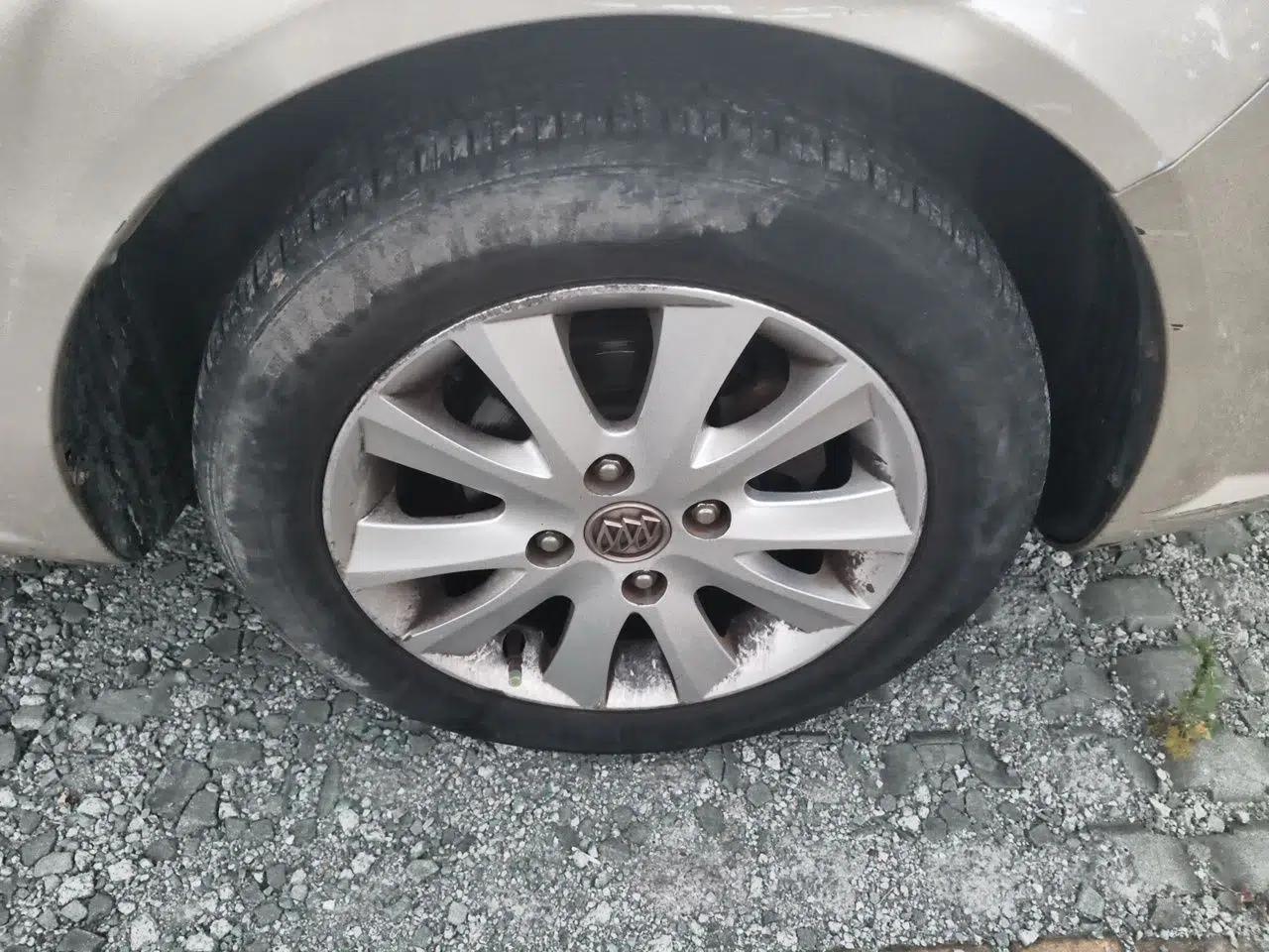Buick Excelle 2013 1.5L Automatic Luxury Model — миниатюра 8