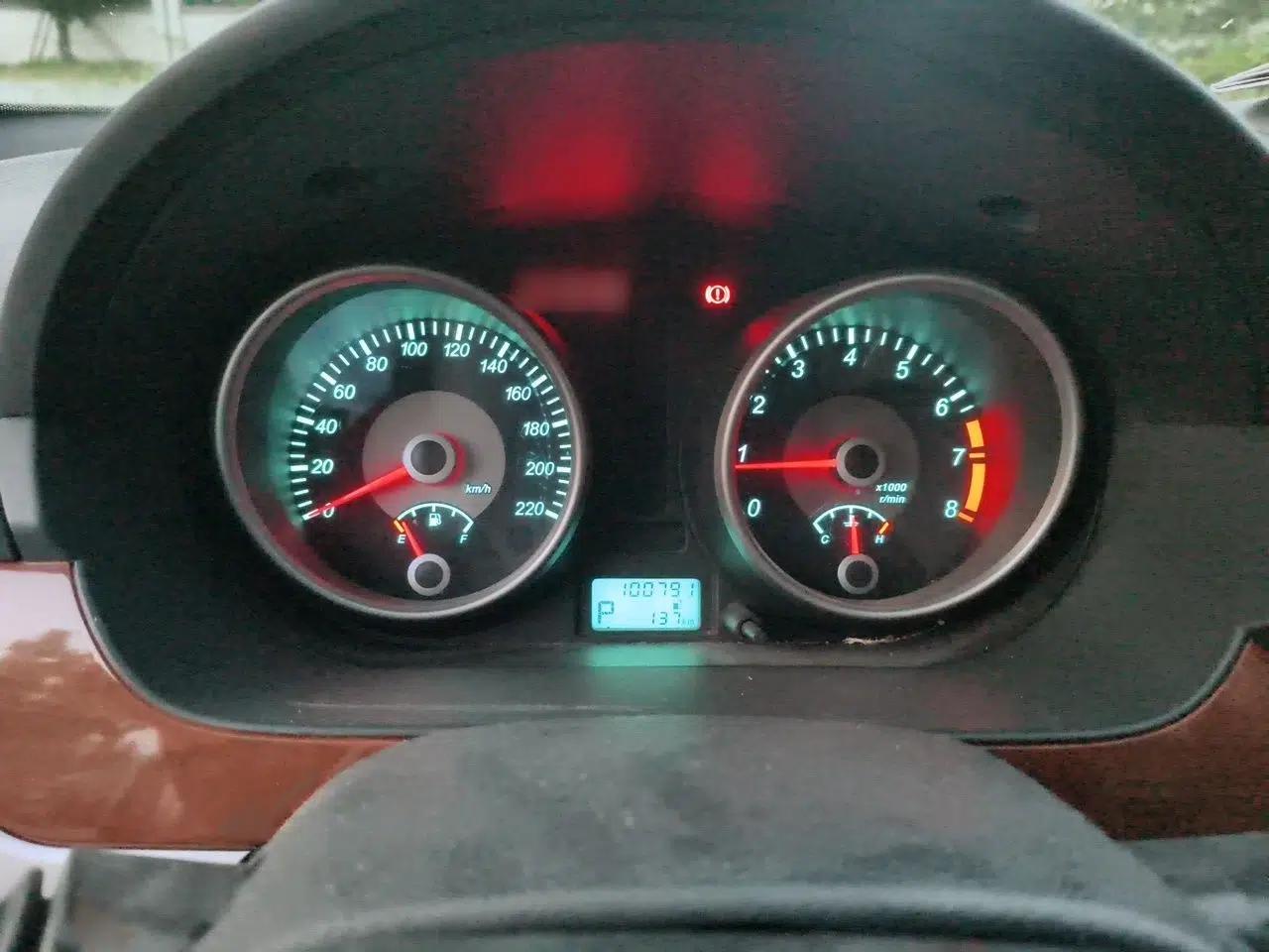 Buick Excelle 2013 1.5L Automatic Luxury Model — миниатюра 10