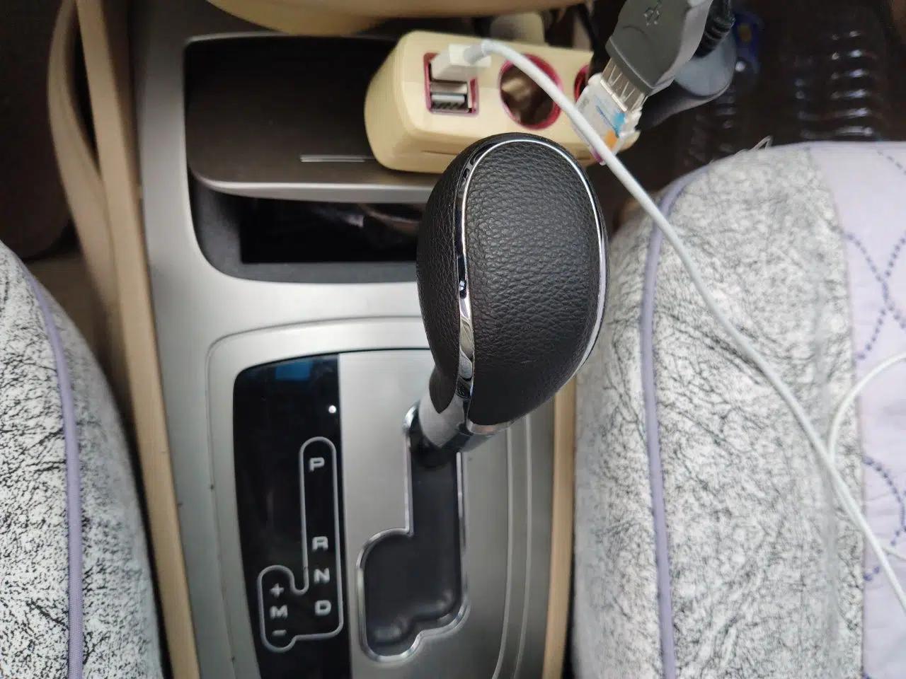 Buick Excelle 2013 1.5L Automatic Classic Model — миниатюра 14