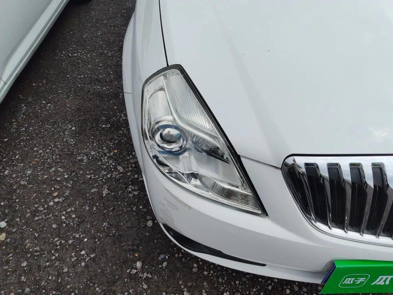 Buick Excelle 2013 1.5L Automatic Classic Model — миниатюра 7