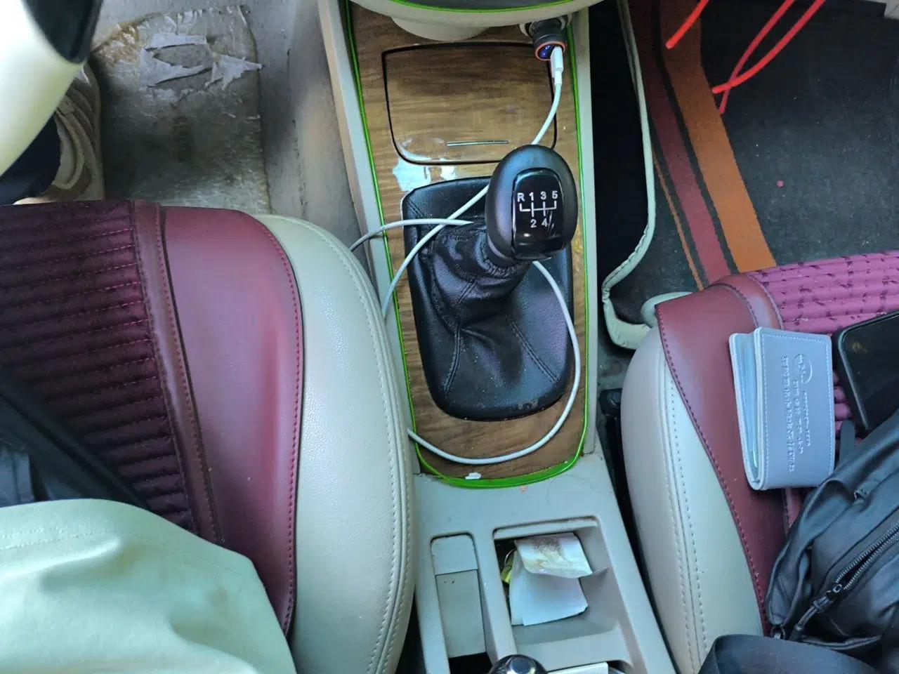 Buick Excelle 2015 1.5L Manual Luxury Model — миниатюра 14