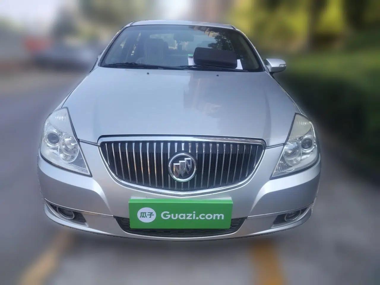 Buick Excelle 2011 1.6 LE-AT — миниатюра 2