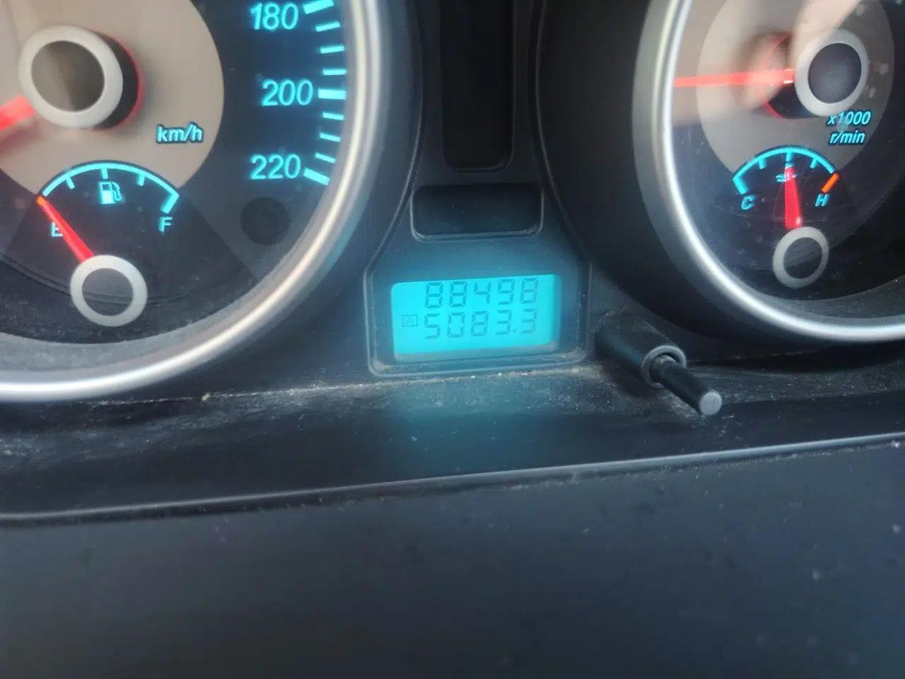 Buick Excelle 2011 1.6 LE-AT — миниатюра 12