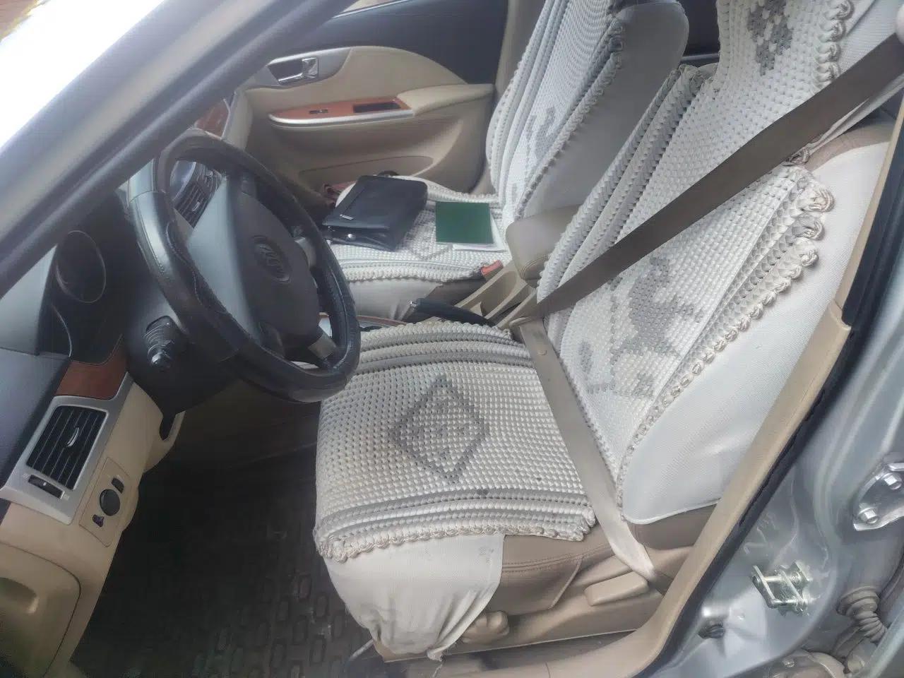 Buick Excelle 2011 1.6 LE-AT — миниатюра 15