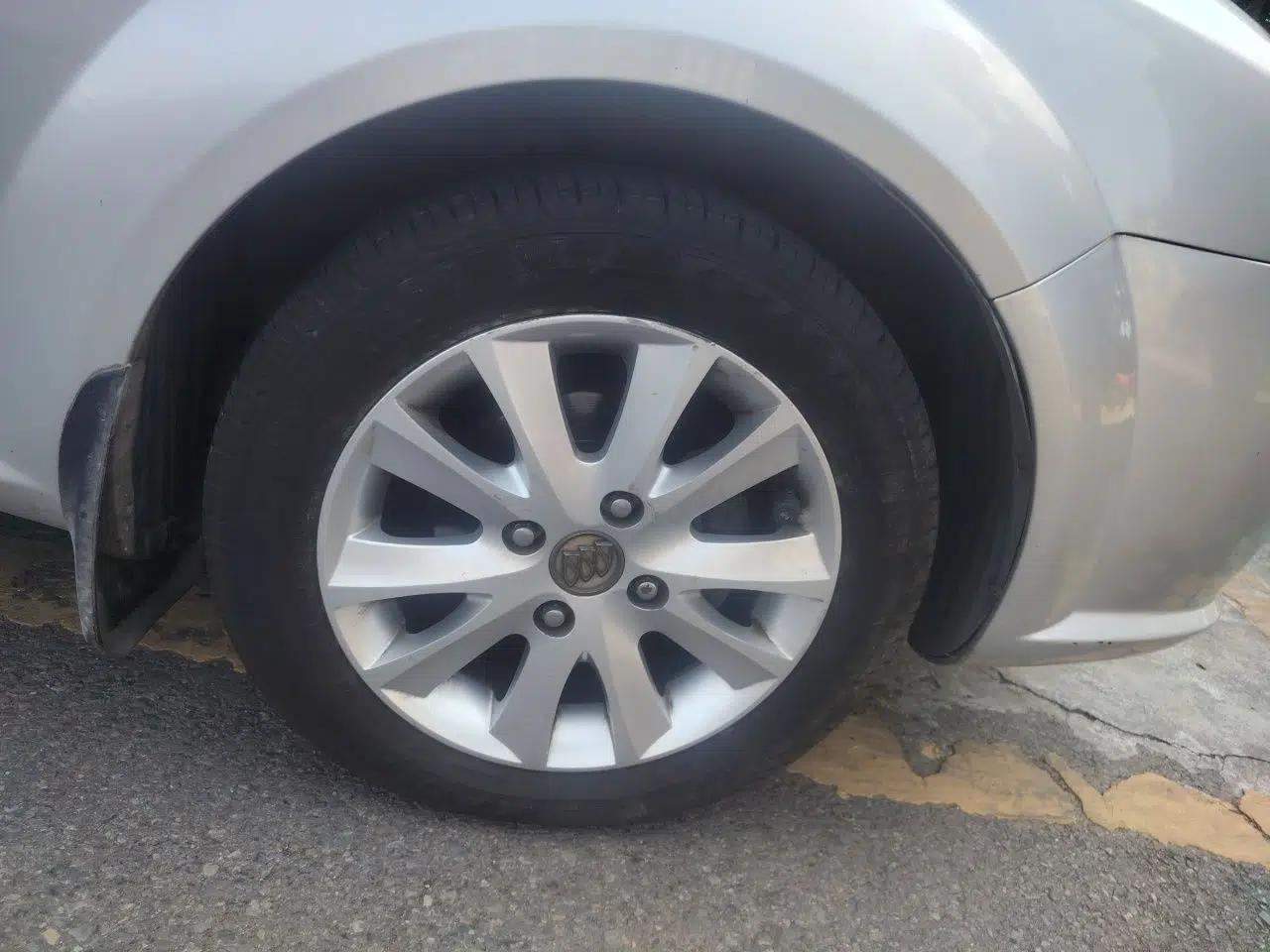 Buick Excelle 2011 1.6 LE-AT — миниатюра 8