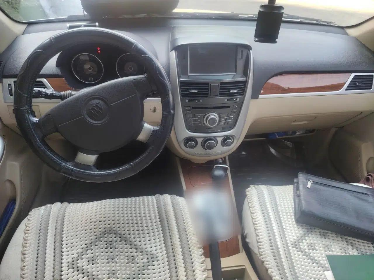 Buick Excelle 2011 1.6 LE-AT — миниатюра 9
