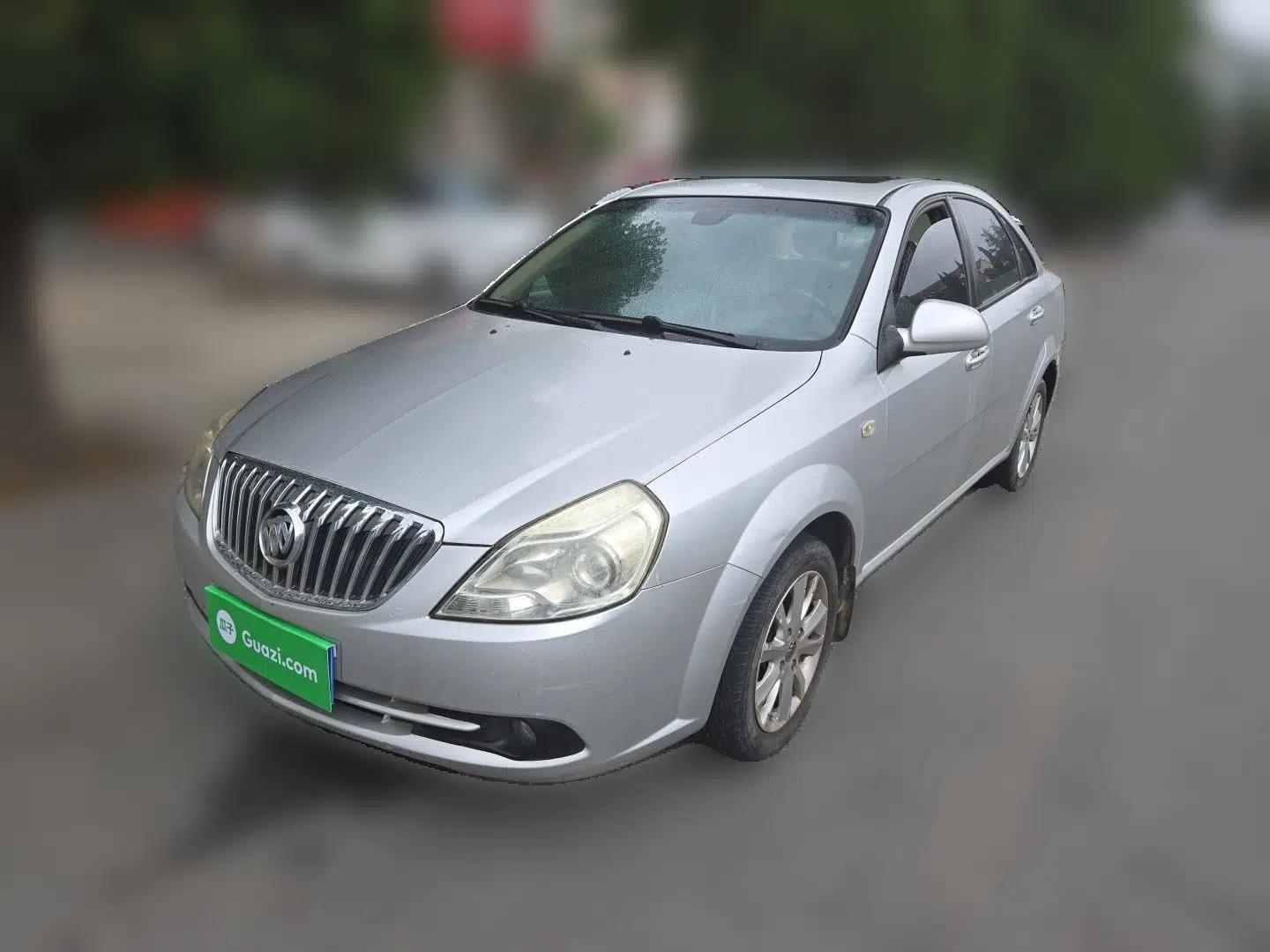 Buick Excelle 2013 1.5L Manual Luxury Model — миниатюра 1