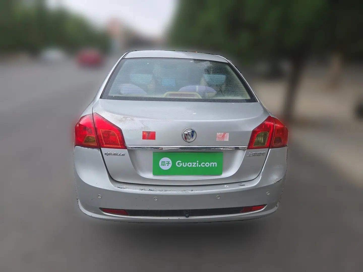 Buick Excelle 2013 1.5L Manual Luxury Model — миниатюра 5