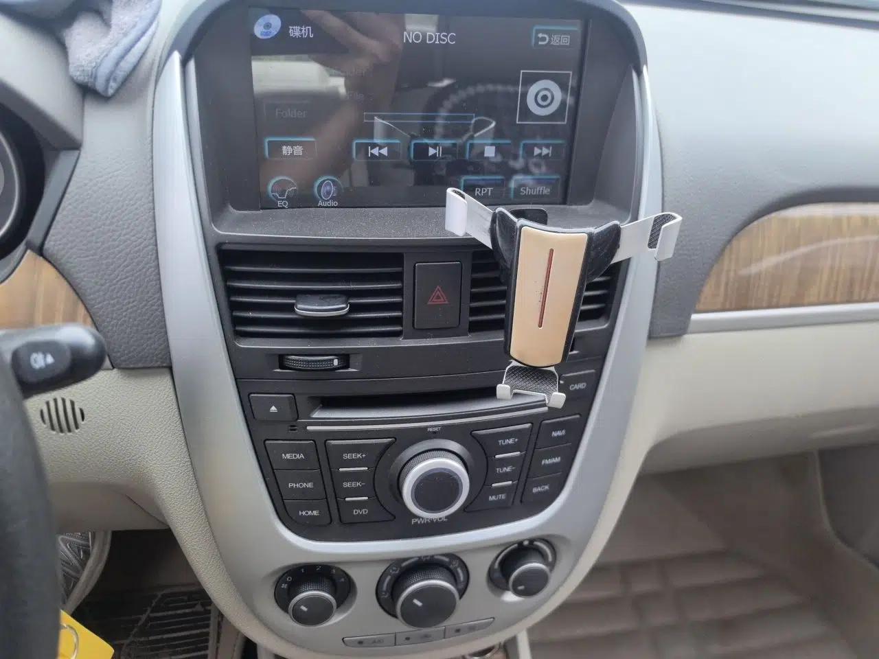 Buick Excelle 2015 1.5L Automatic Classic Model — миниатюра 13
