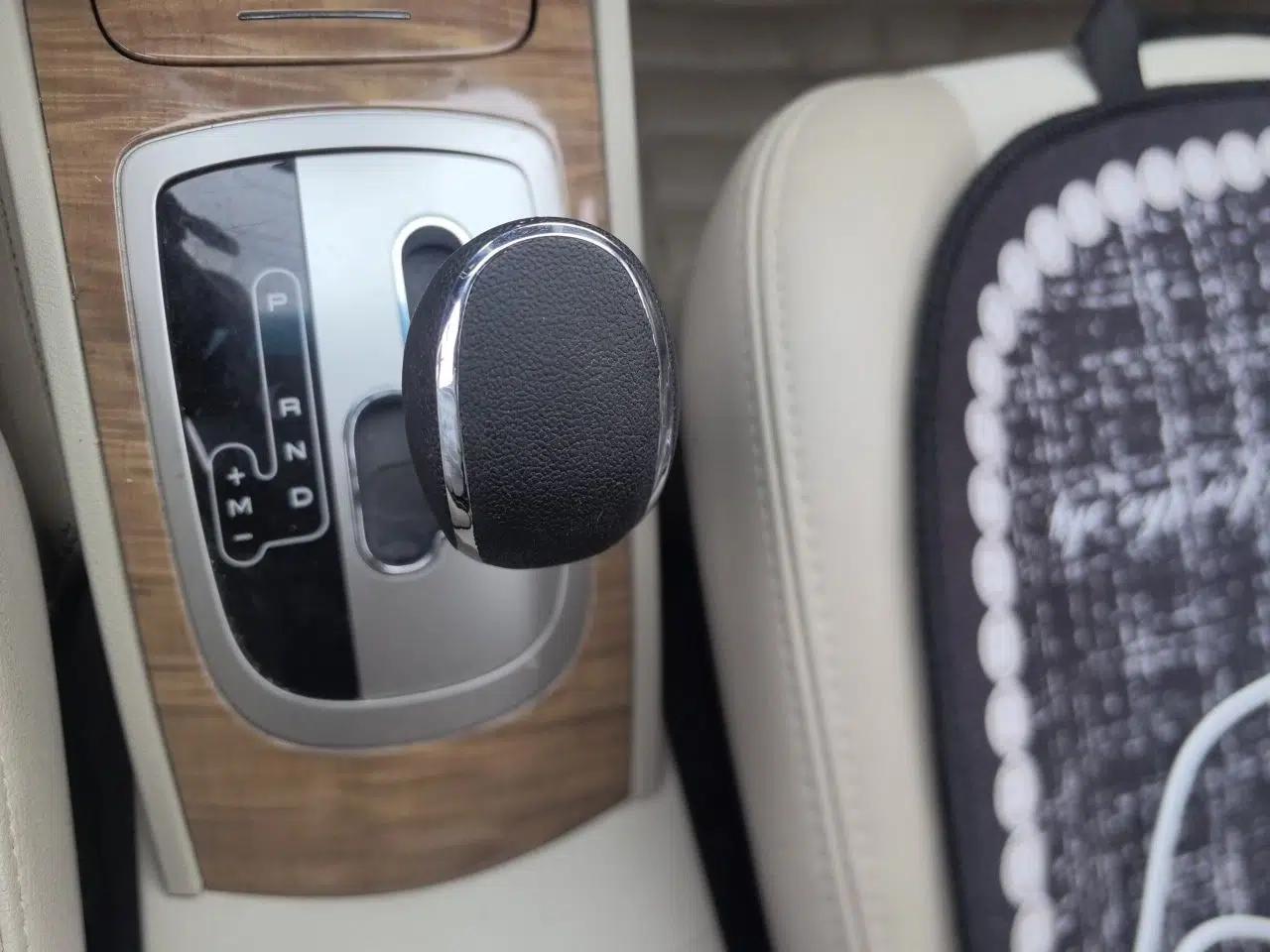 Buick Excelle 2015 1.5L Automatic Classic Model — миниатюра 14