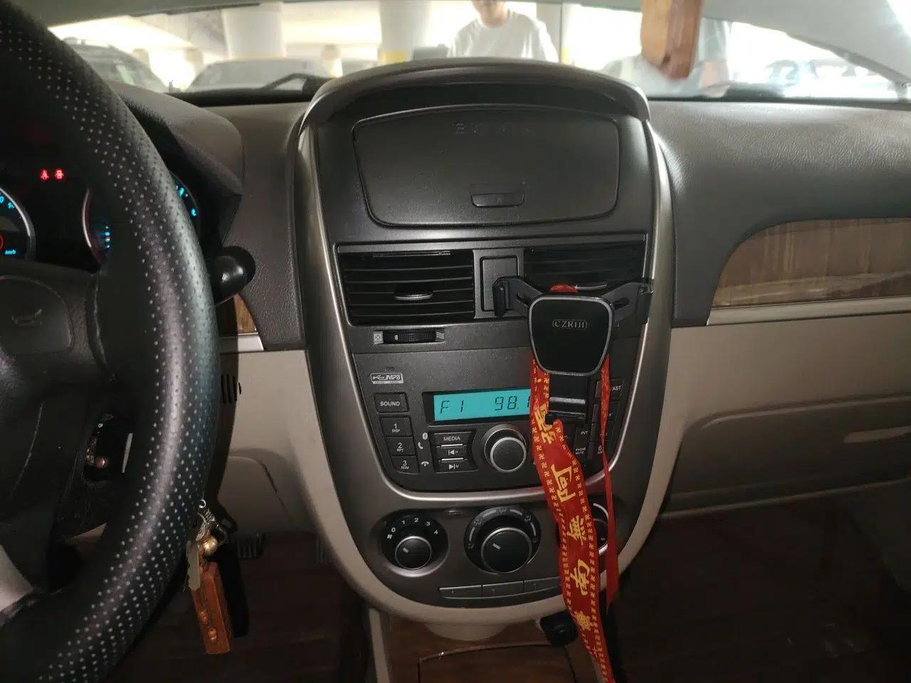 Buick Excelle 2015 1.5L Manual Classic Trim — миниатюра 13