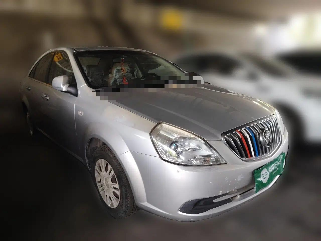 Buick Excelle 2015 1.5L Manual Classic Trim — миниатюра 3