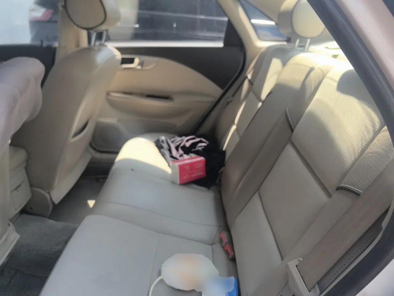 Buick Excelle 2015 1.5L Automatic Classic Model — миниатюра 17
