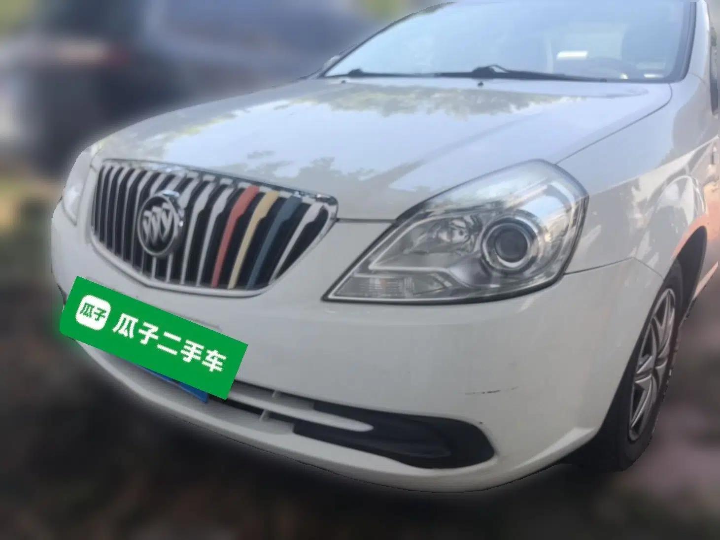 Buick Excelle 2015 1.5L Automatic Classic Model — миниатюра 3