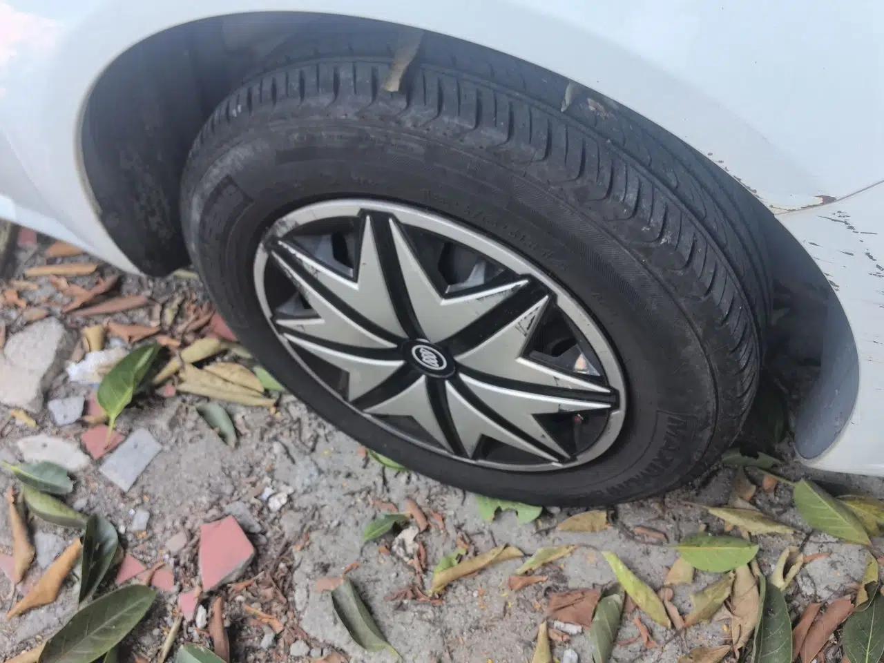 Buick Excelle 2015 1.5L Automatic Classic Model — миниатюра 8