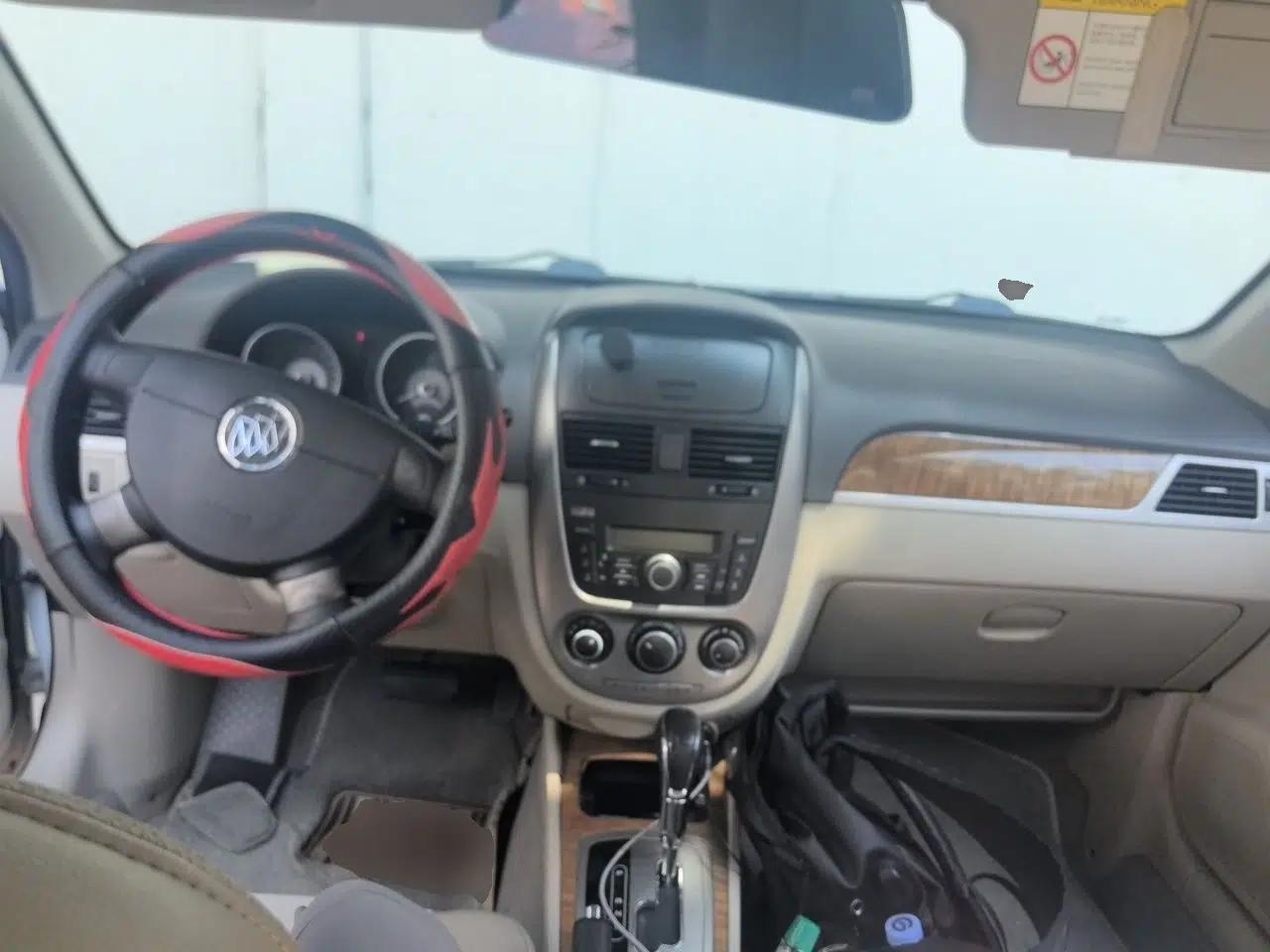 Buick Excelle 2015 1.5L Automatic Classic Model — миниатюра 9
