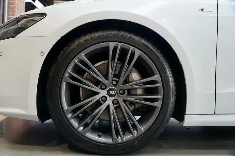 Audi A7 2022 45 TFSI Premium Edition — миниатюра 12