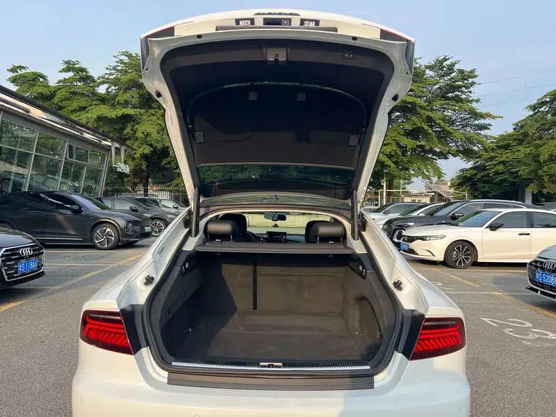 Audi A7 2018 40 TFSI Progressive — миниатюра 9
