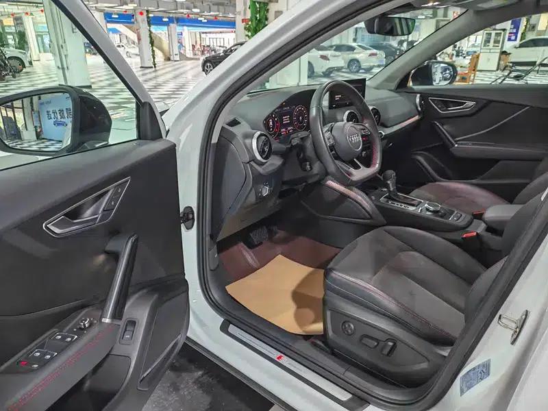Audi Q2L 2024 35 TFSI Luxury Dynamic — миниатюра 13