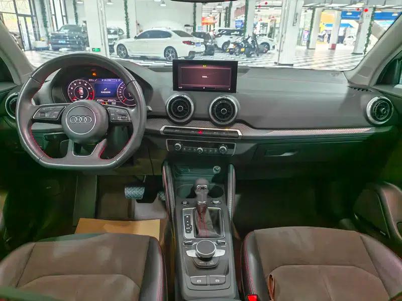 Audi Q2L 2024 35 TFSI Luxury Dynamic — миниатюра 10