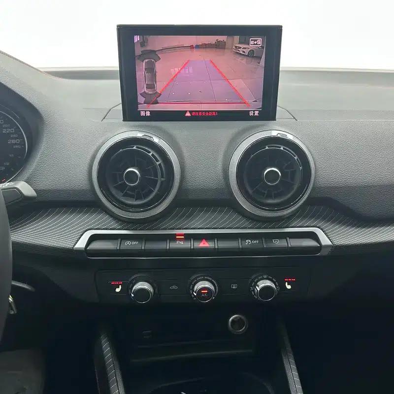 Audi Q2L 2022 35 TFSI Progressive Dynamic Edition — миниатюра 10
