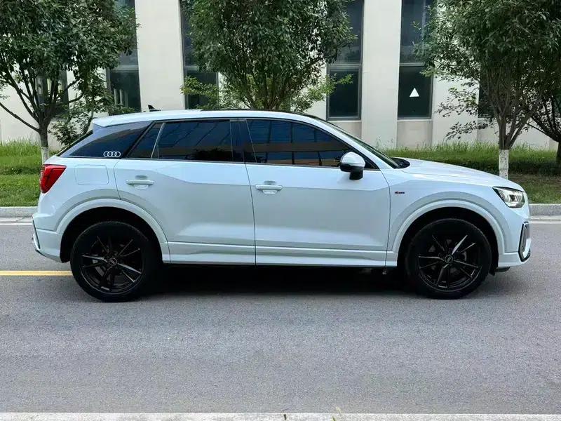 Audi Q2L 2022 35 TFSI Progressive Dynamic Edition — миниатюра 7