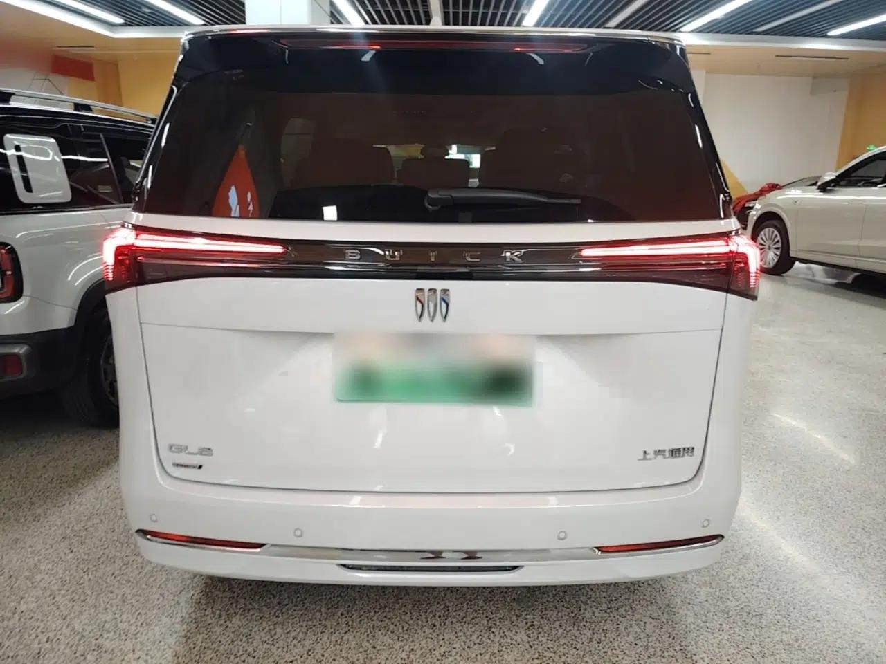 Buick GL8 New Energy 2025 Lu Shang Luxury Edition 7-Seater — миниатюра 5